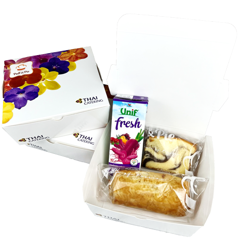 Puff and Pie Snack Box - Chicken Sausage Roll with Marble Cake